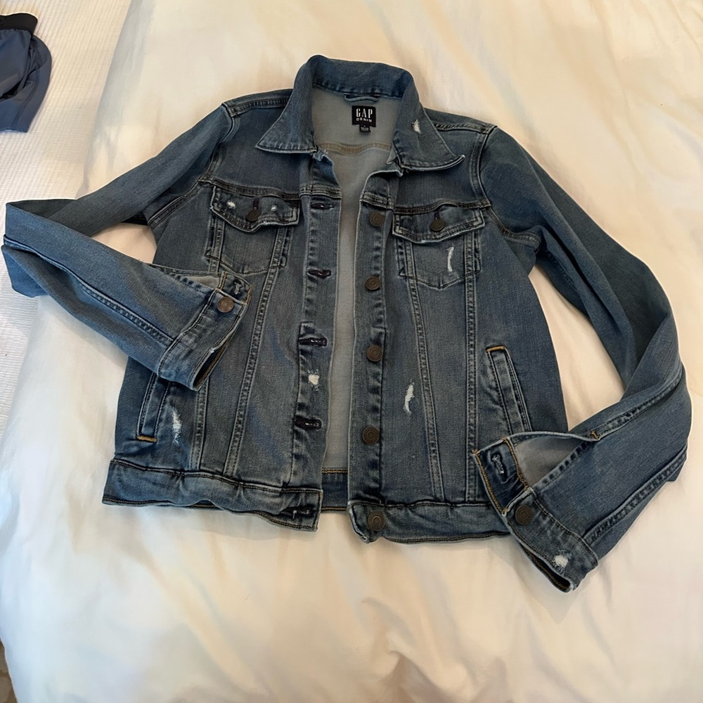 GAP denim jacket - Picture 2 of 4